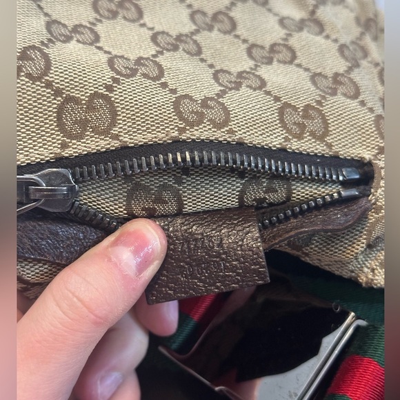 AUTHENTIC Gucci Beige and Brown Belt Bag - Picture 7 of 8